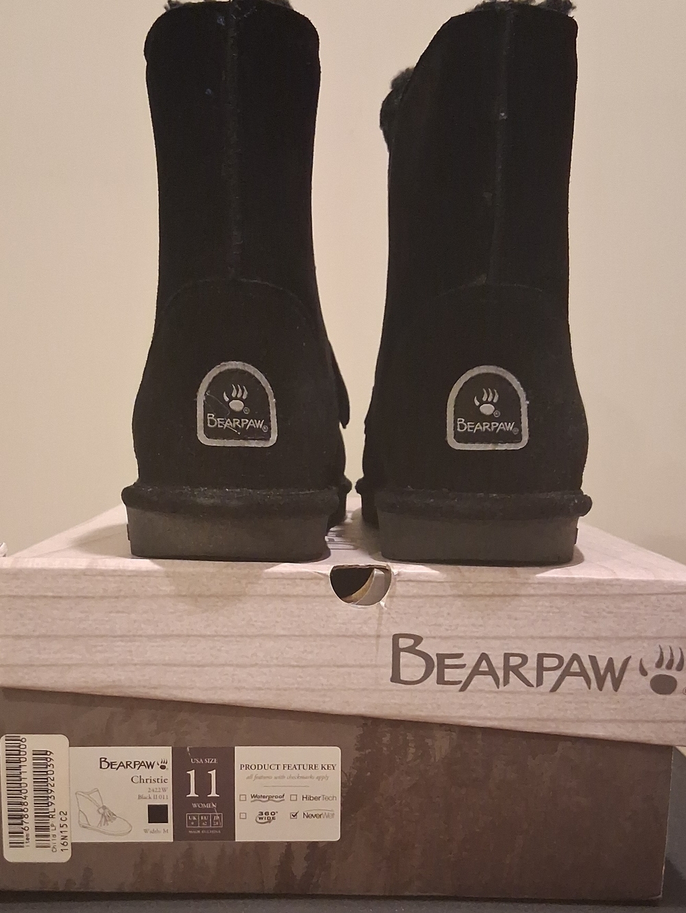 BearPaw Women Christie Black Suede Cozy Boots